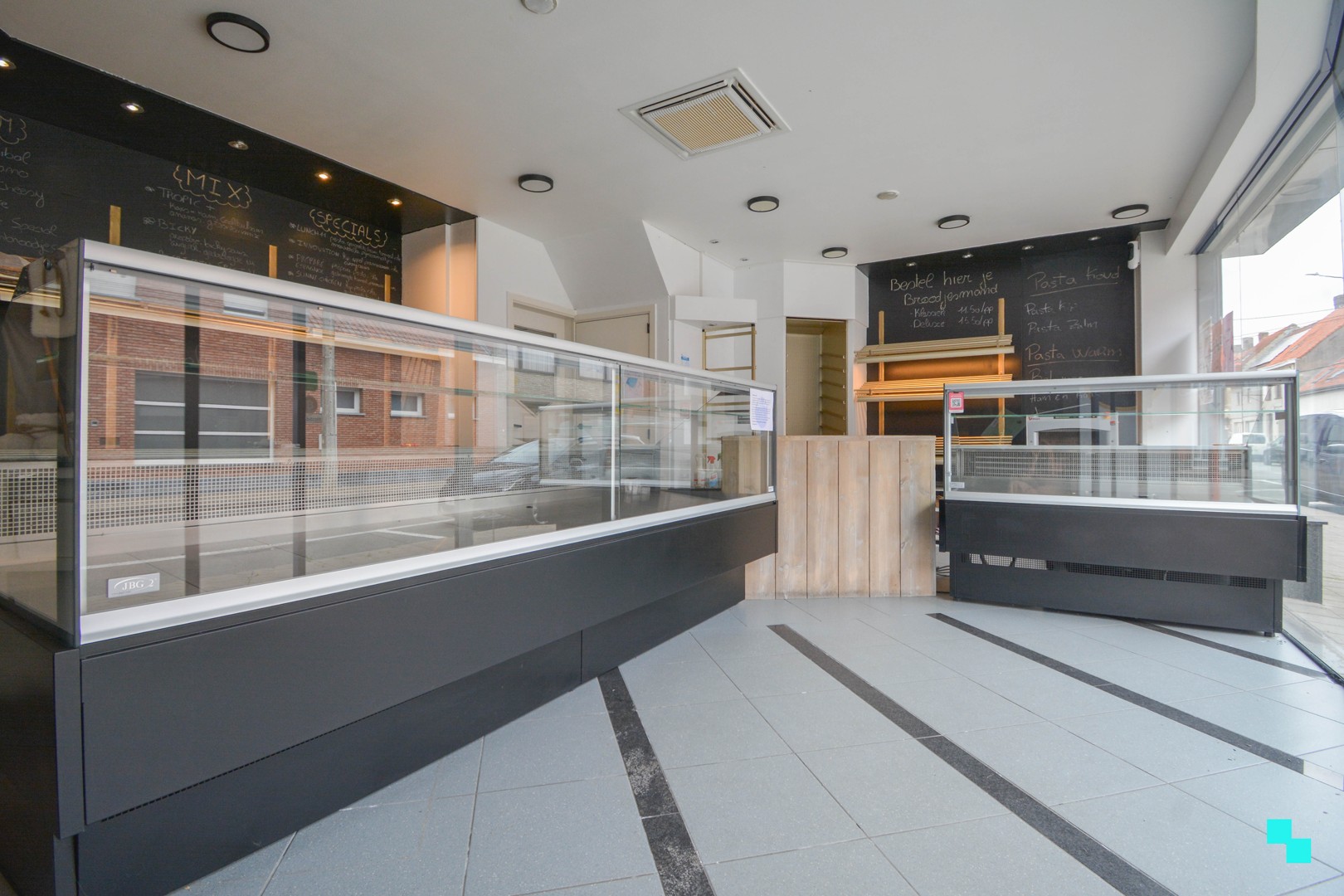 Handelspand met woonst, winkel en atelier te Moorslede - photo 2