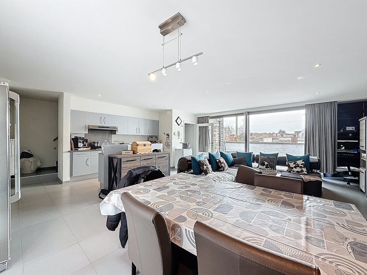 Woning met 3 slaapkamers te huur in centrum Veurne - foto 4