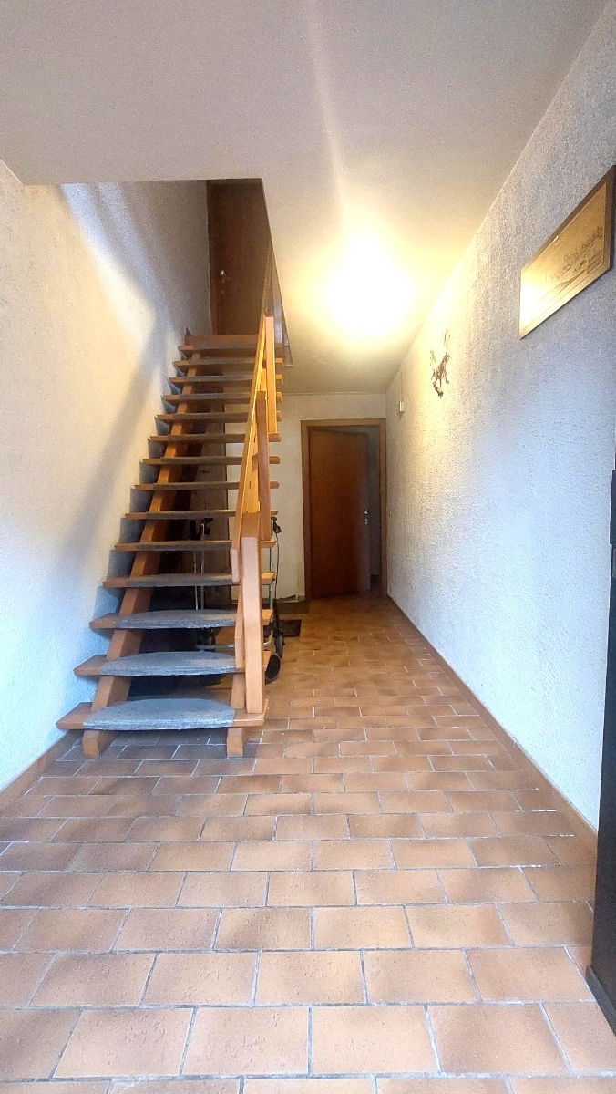 Gelijkvloers appartementje met 1 slaapkamer, terrasje en parkeerplaats. - foto 2