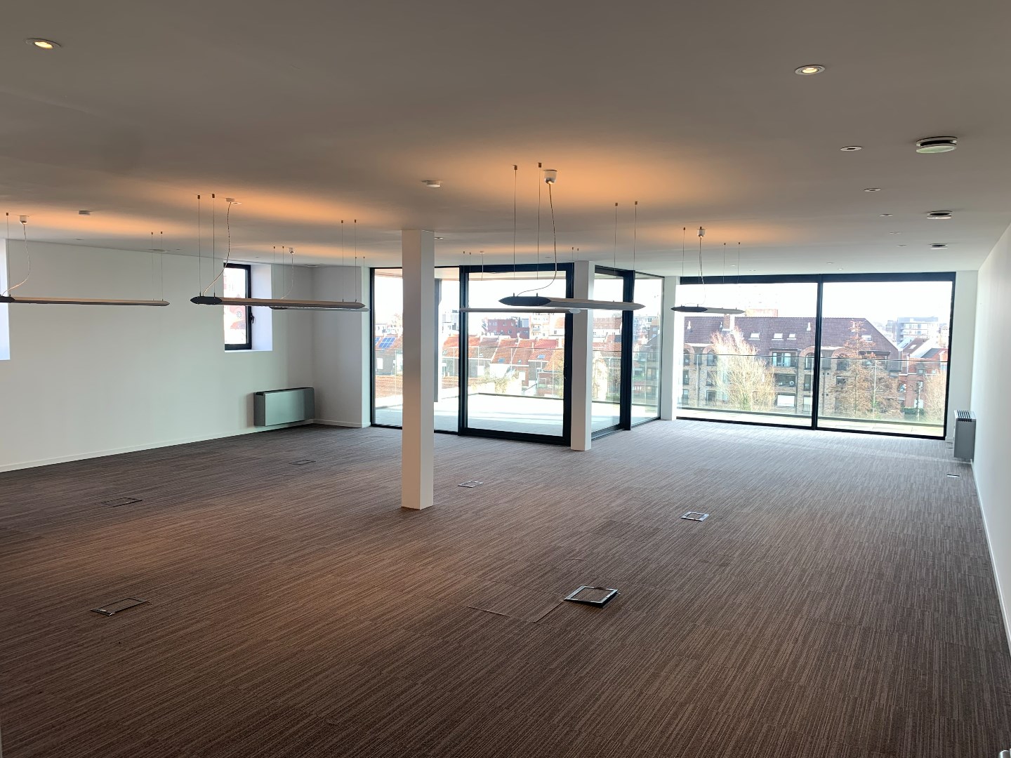 Commercial for rent in Kortrijk - photo 3