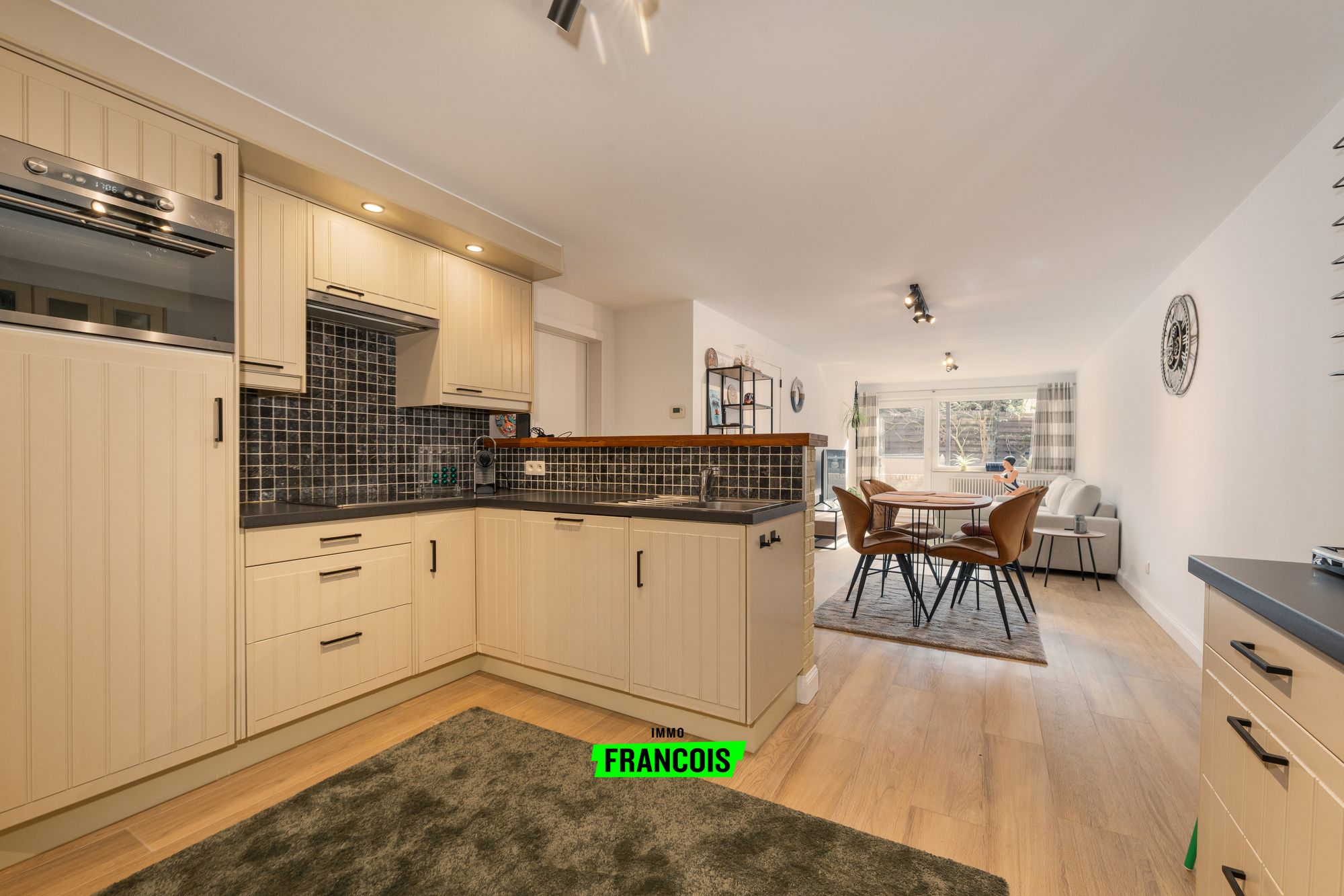 Instapklaar gelijkvloers appartement met zonnige stadstuin op topligging nabij de zeedijk te Blankenberge - foto 3