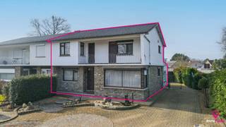 Open huis 7/7 bij ImmoFusion – ontdek het via onze 3D-TOUR!Beleef deze woning alsof je er zelf doorwandelt!Deze ruime woning in een rustige buurt van...