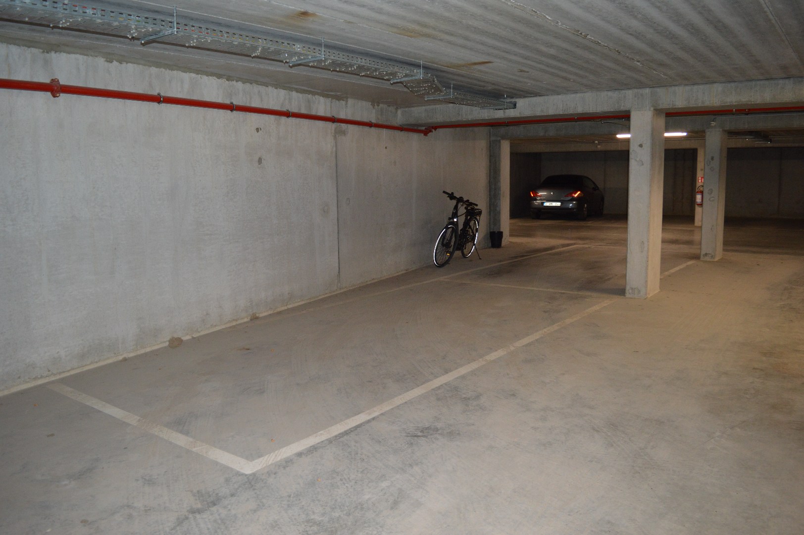 Autostandplaats in Harelbeke - foto 1