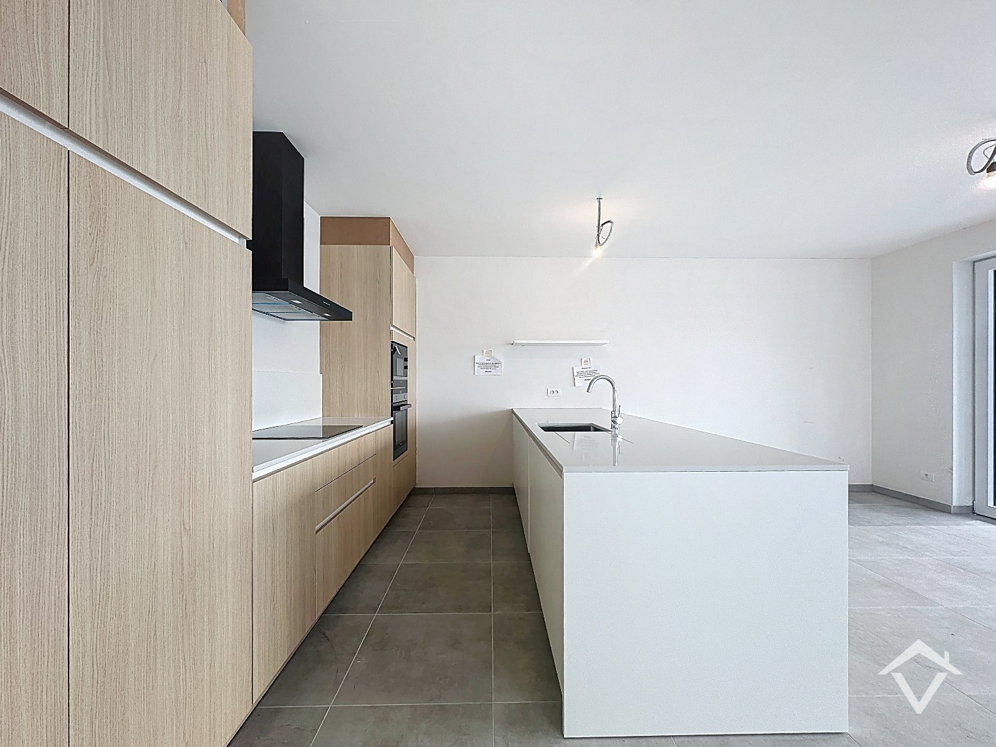 Wonen nabij jachthaven en zee - ruim appartement met terras en drie slaapkamers - foto 3