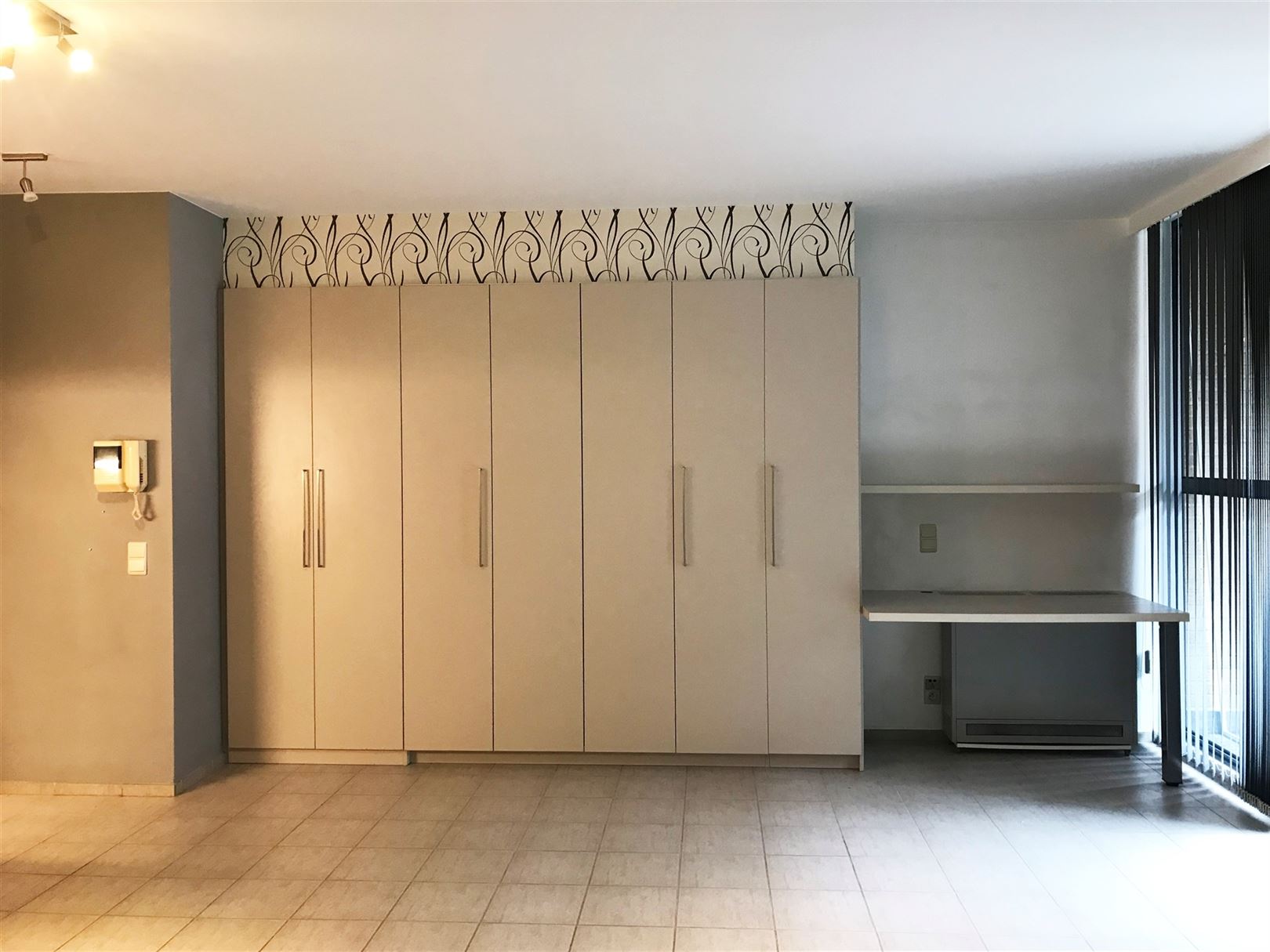 Apartment - photo 3