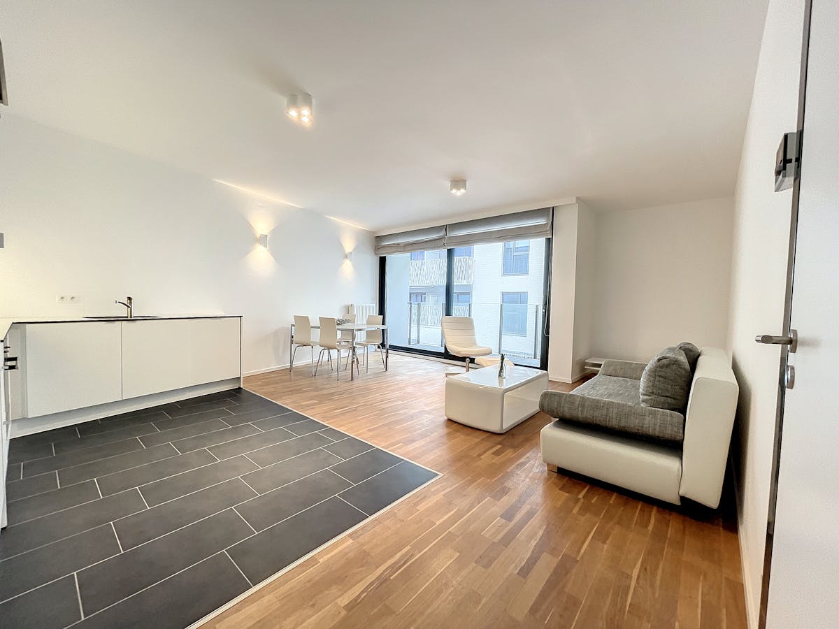 Apartment in Brussels near Rouppe and Sablon - photo 4