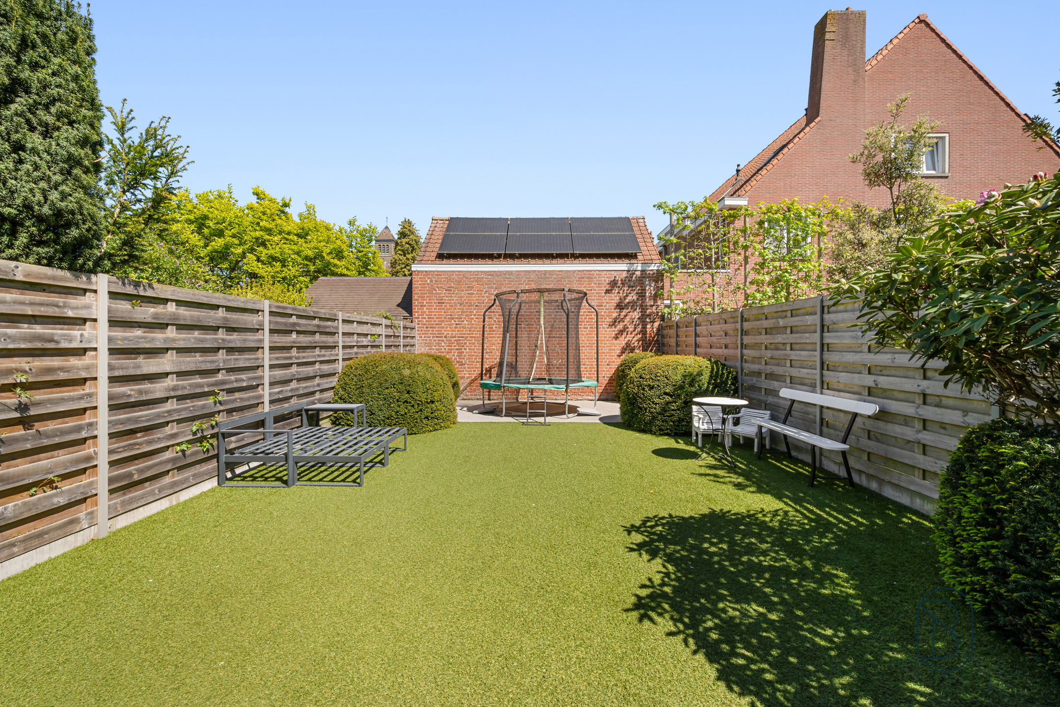 Instapklare, volledig gerenoveerde woning in het hart van Sint-Elisabeth! - foto 4
