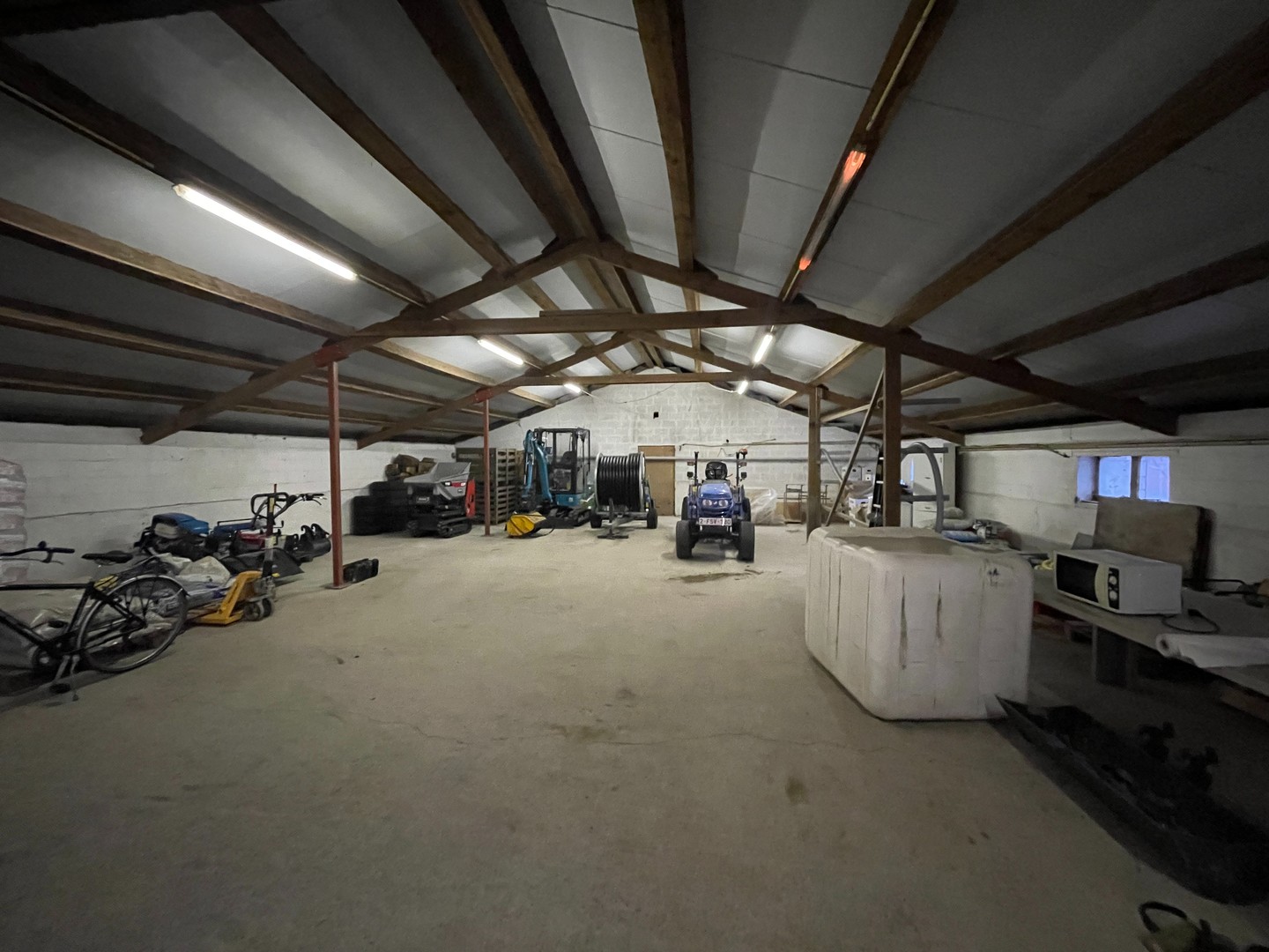 Commercial à louer à Lichtervelde - photo 3