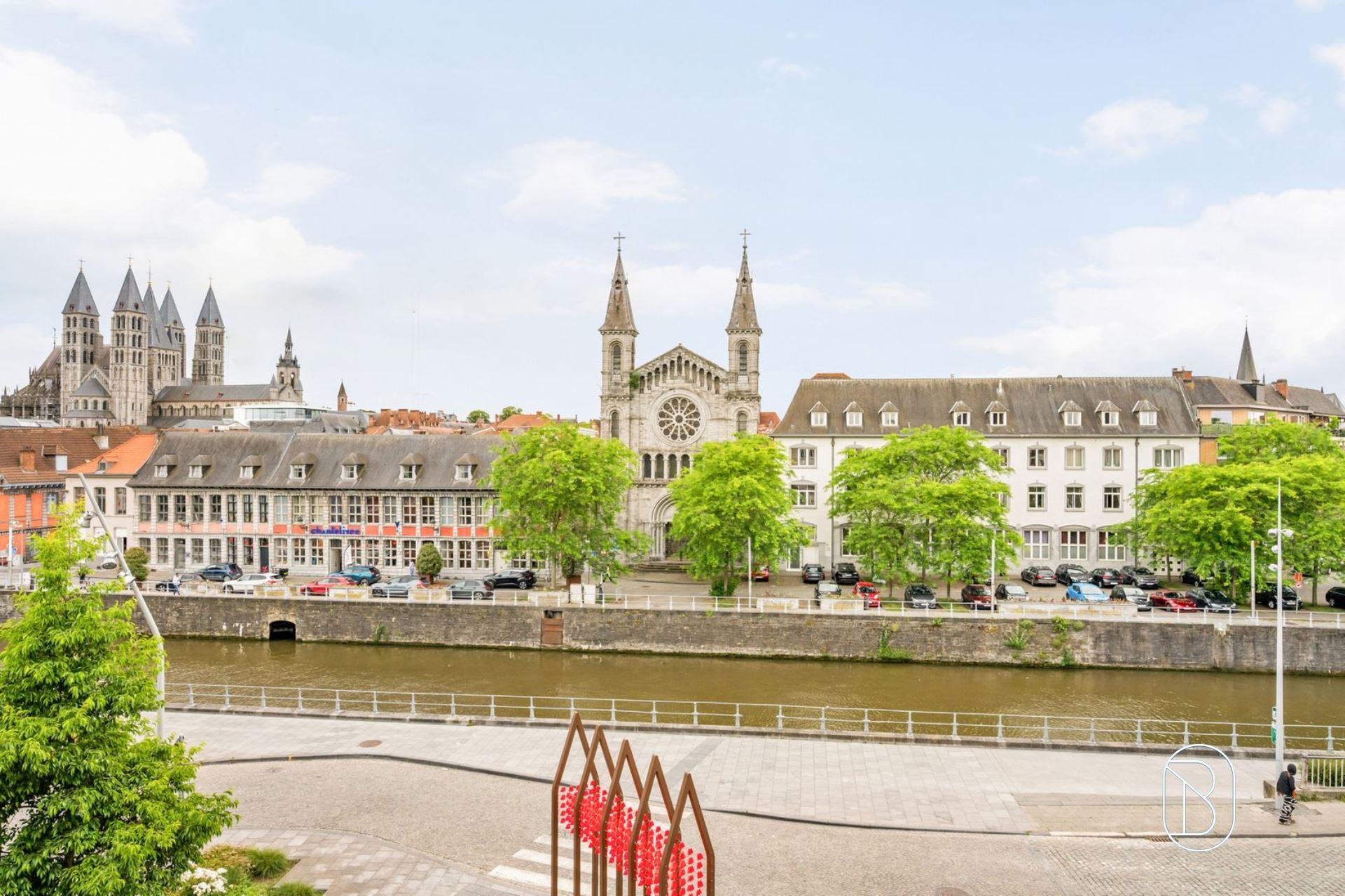 Topgelegen commerciele eigendom + woonst - foto 5