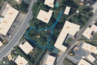 Terrain à bâtir exceptionnel de 7a27ca à Eben-Emael, 4 façades avec une vue unique sur la vallée du geer. Cycliste, randonneur et/ou amoureux de...