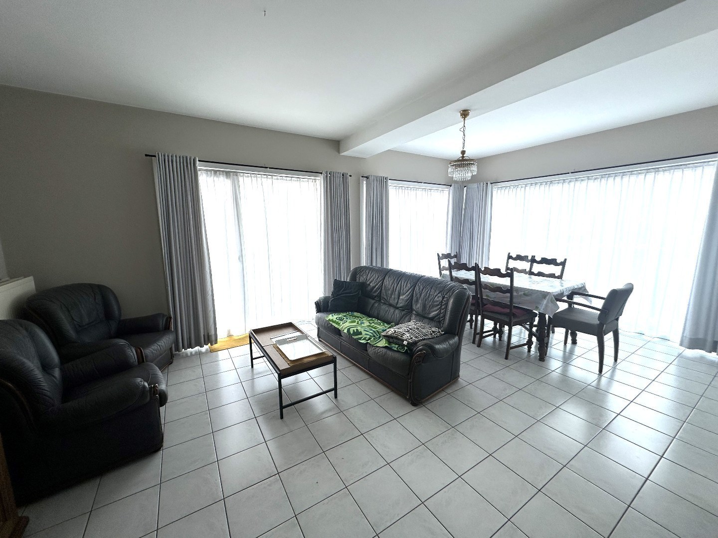 Gezellig gelijkvloers appartement - foto 3