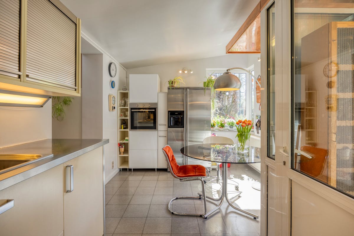 Ready to move in family home with 5 bedrooms and spacious garden - photo 5