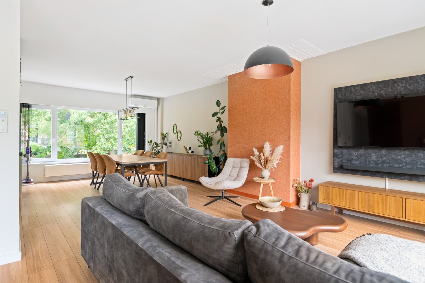 Instapklare bel-etage met 2 slpk, garage én gezellige tuin - foto 4