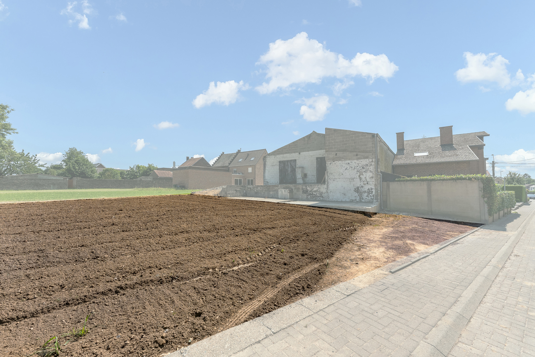 Vrijstaande bouwgrond met landelijk verzicht - foto 5