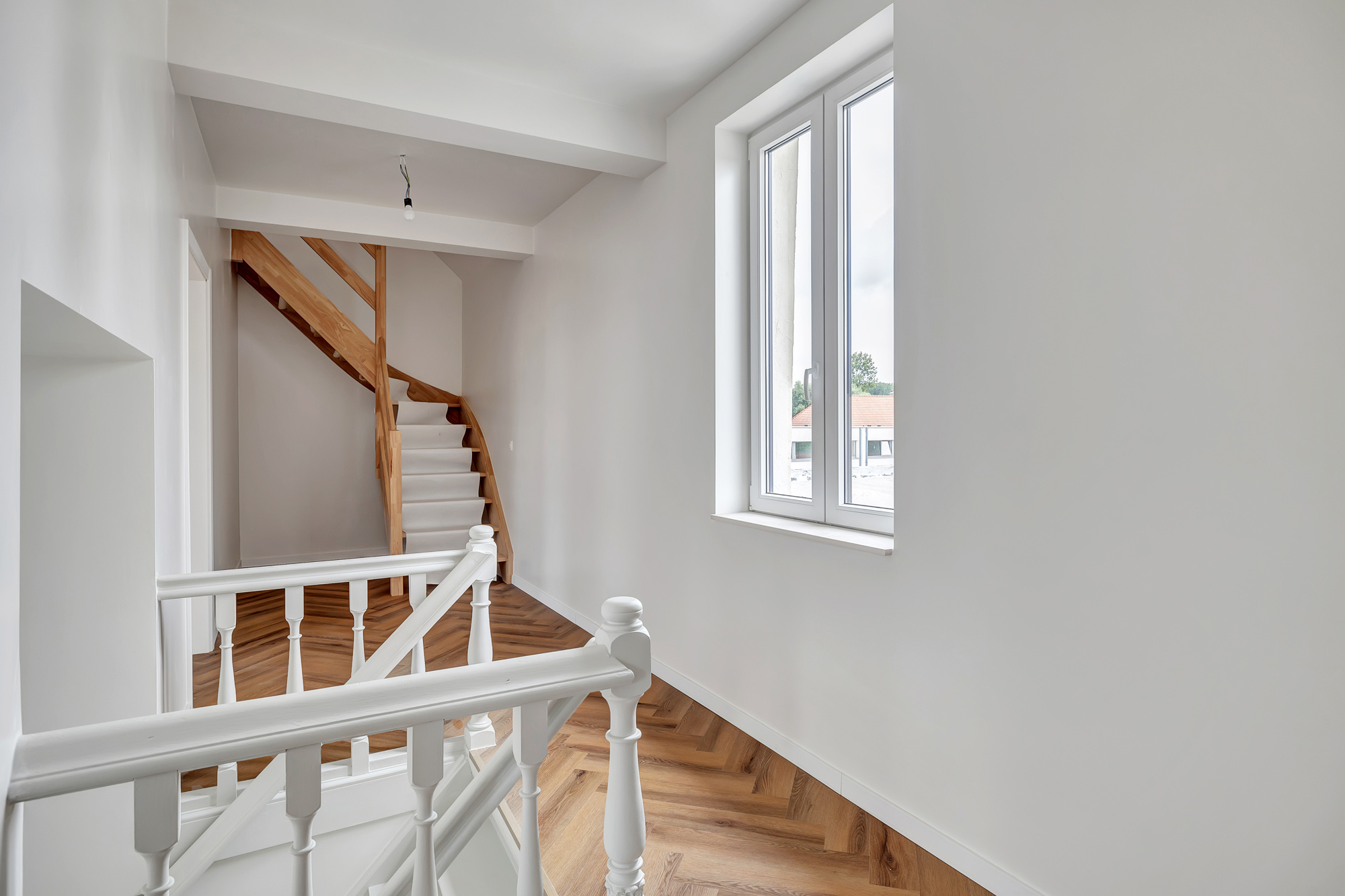 Karaktervol appartement met 3 slaapkamers te Ninove! - foto 4
