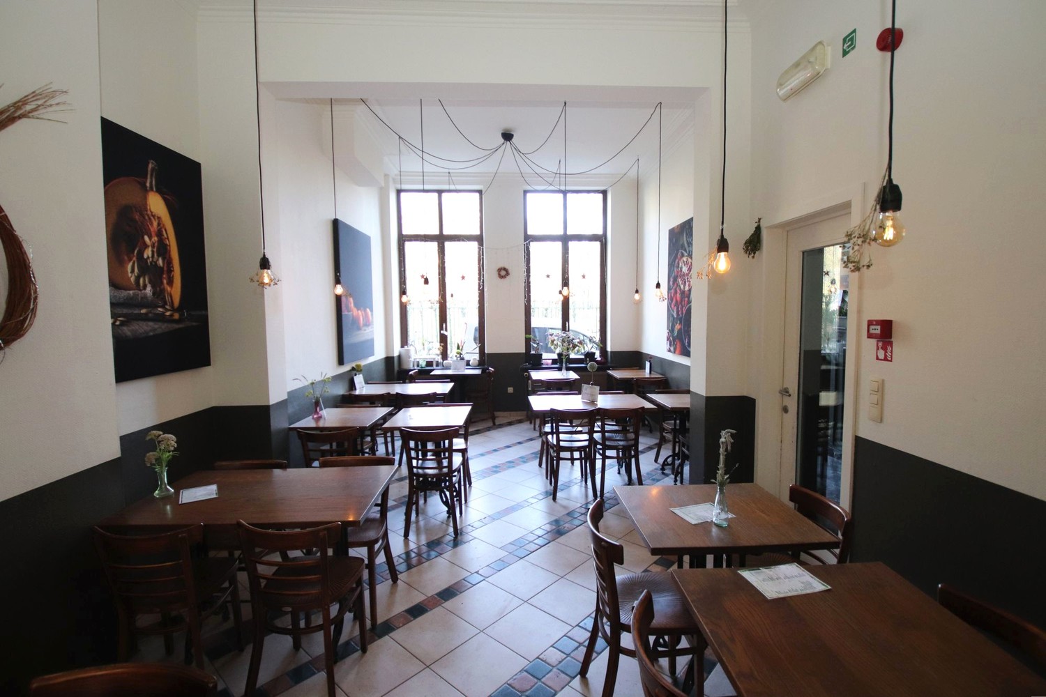 Goed gelegen, zuid-gericht handelshuis, met 2 flats - foto 4