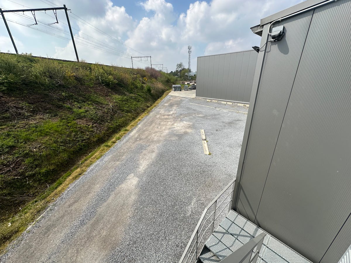 Kantoor van 40 m² met 10 parkeerplaatsen in Hasselt - foto 4