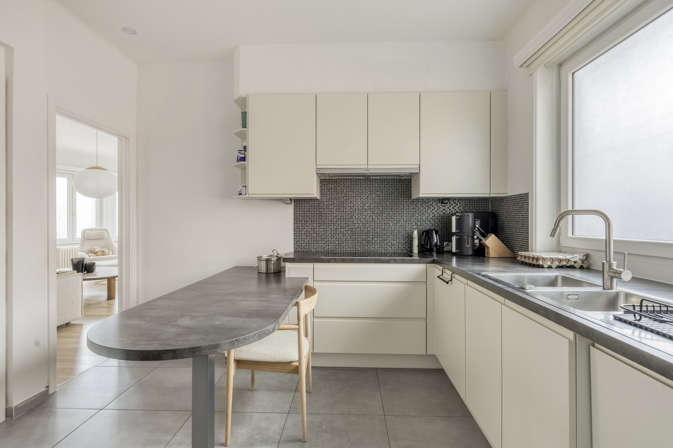 🏡 Volledig gerenoveerde triplex in Drogenbos - foto 4