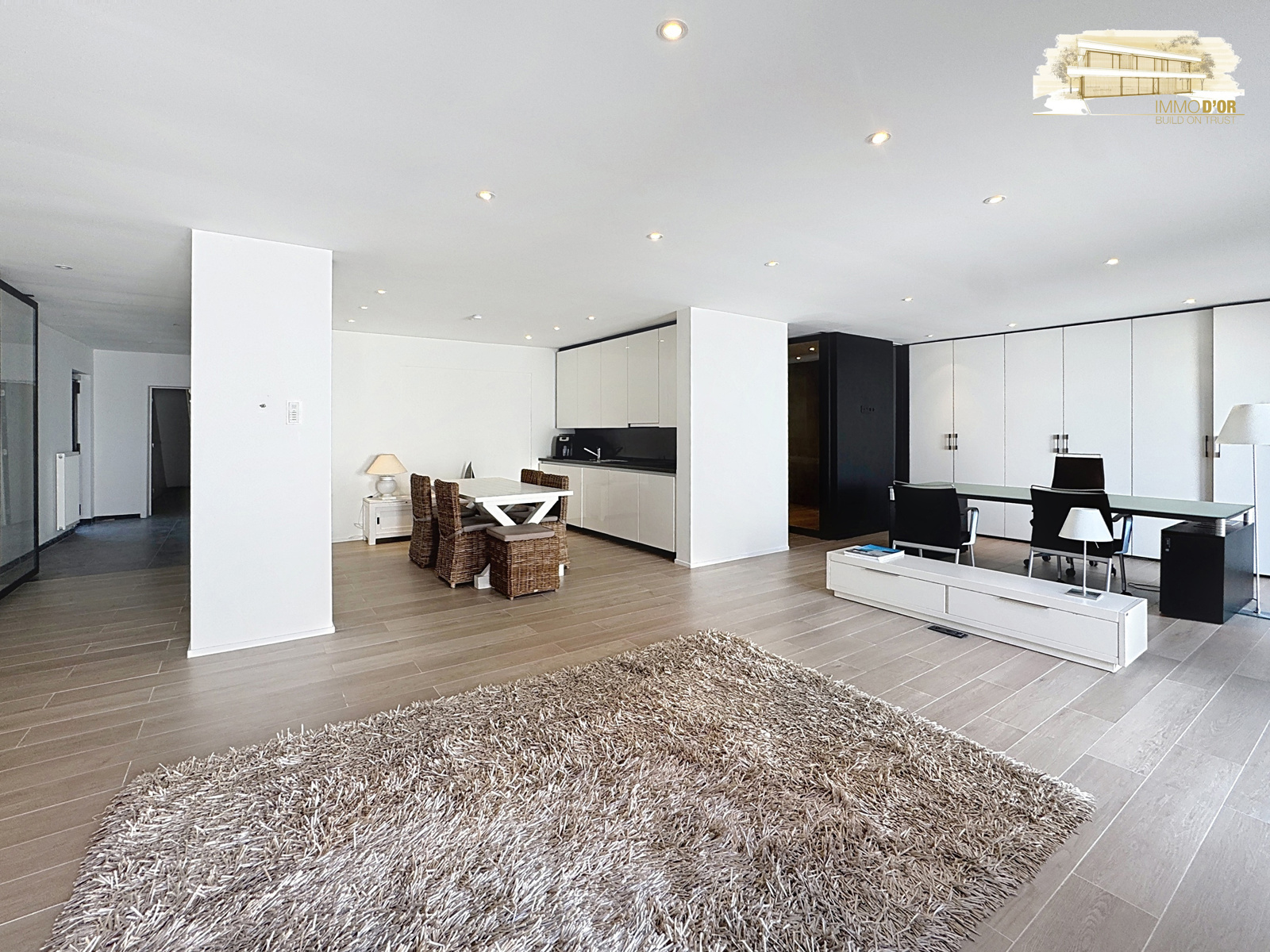 Gerenoveerd energiezuinig appartement met groot terras! - foto 2