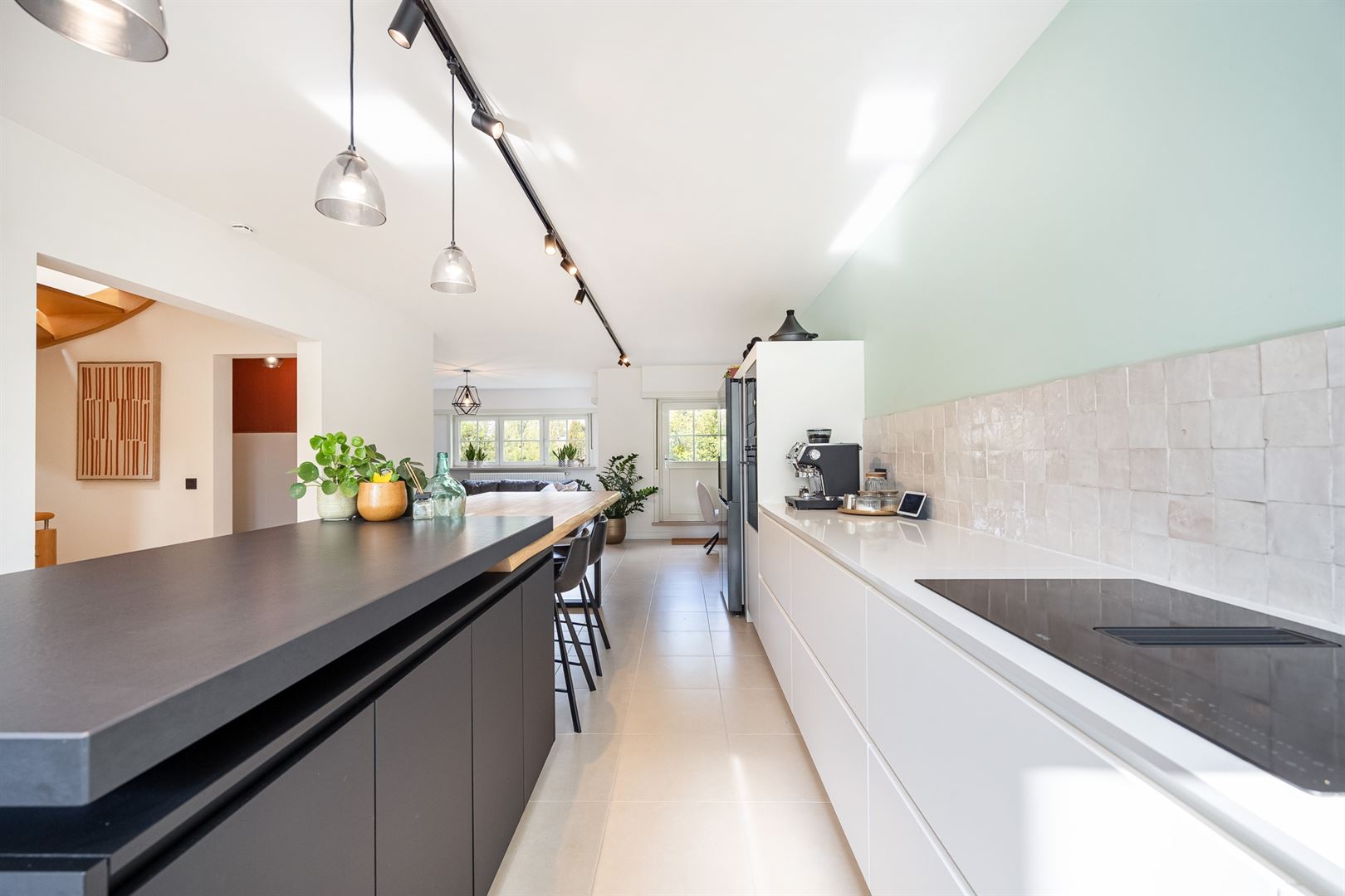 Instapklare woning met tuin en garage! - foto 4