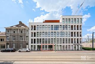Op een toplocatie, op wandelafstand van station Gent Sint Pieters en het centrum, vlak naast het De Smet de Naeyerpark (Miljoenenkwartier), vinden...