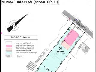 Rustig gelegen perceel bouwgrond voor een open bebouwing gelegen op een totale oppervlakte van 865 m²Dichtbij het centrum van Lichtervelde, ligt dit...