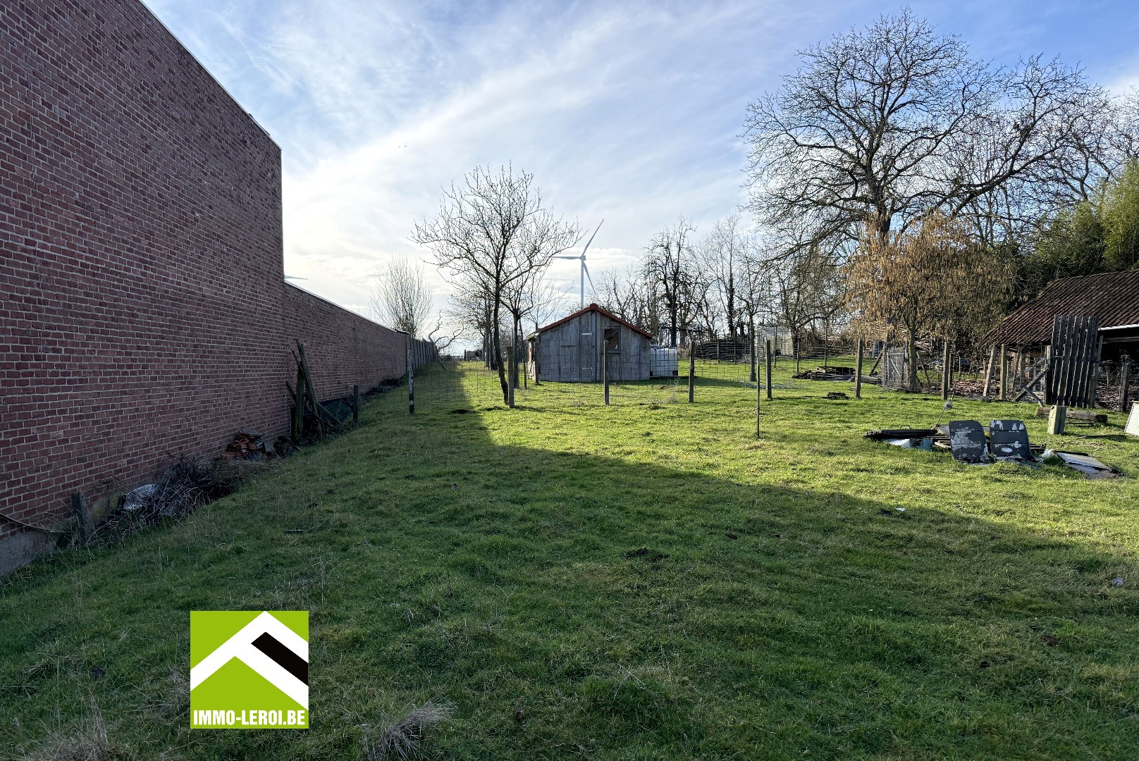 Bouwperceel voor gesloten bebouwing met zonnige tuin - foto 3