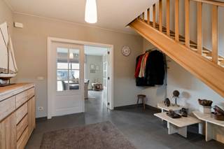 Deze instapklare woning is gelegen in een bijzonder rustige buurt, op wandelafstand van het centrum van Dessel, op slechts tien minuten van de...