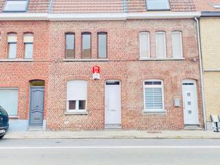 Ben je op zoek naar een gezellige en instapklare woning met een mooie tuin? Dan is deze woning in Komen zeker iets voor jou!De woning biedt een...