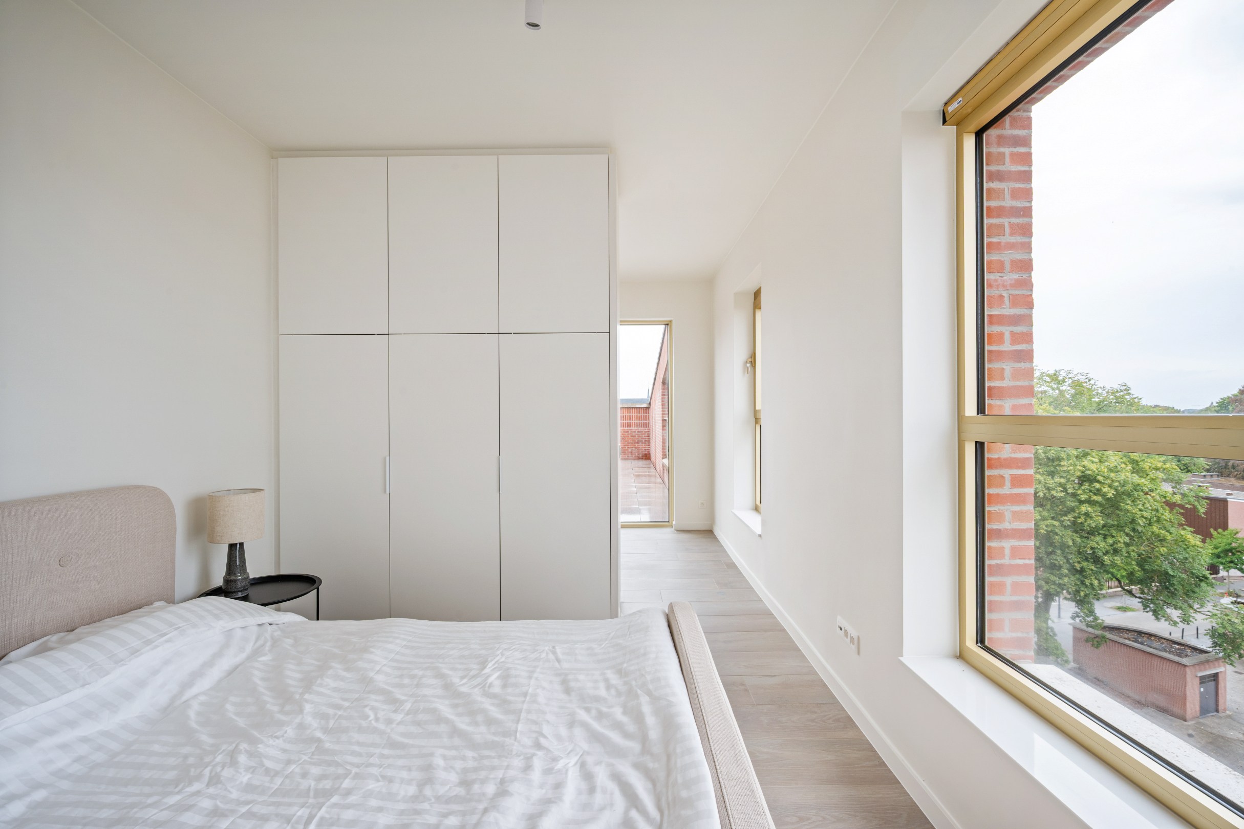 Prachtig luxe appartement met 2 slaapkamers en riant terras in hartje Turnhout - foto 4