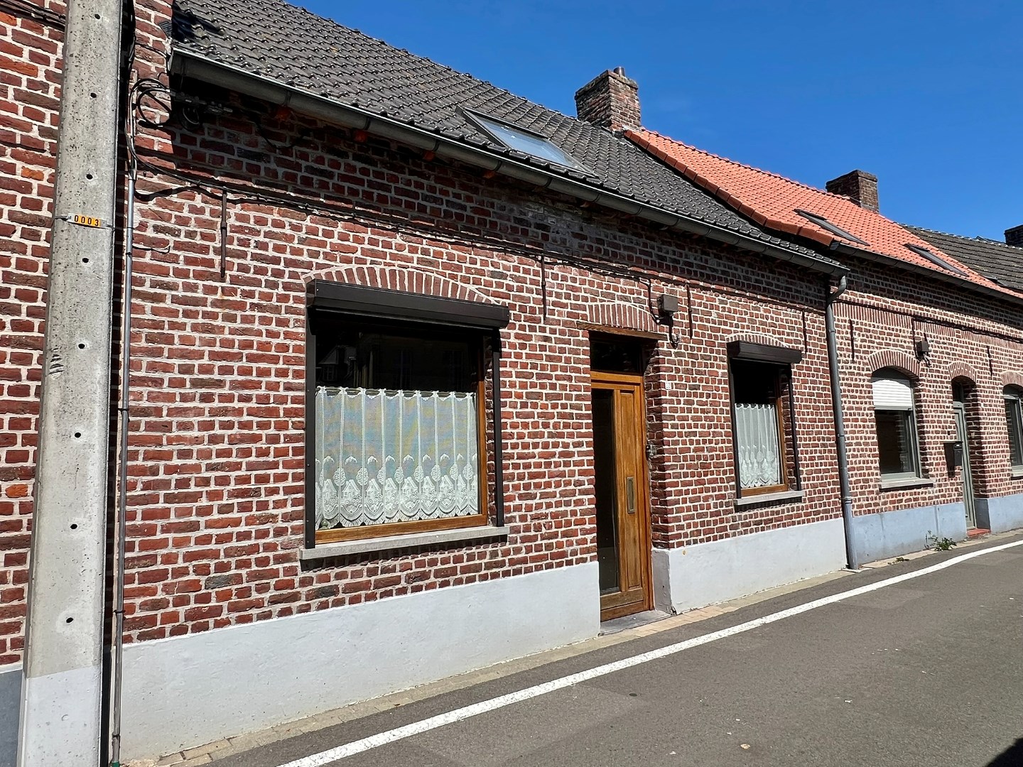 Te renoveren woning in de rustige dorpskern van Elverdinge. - foto 2