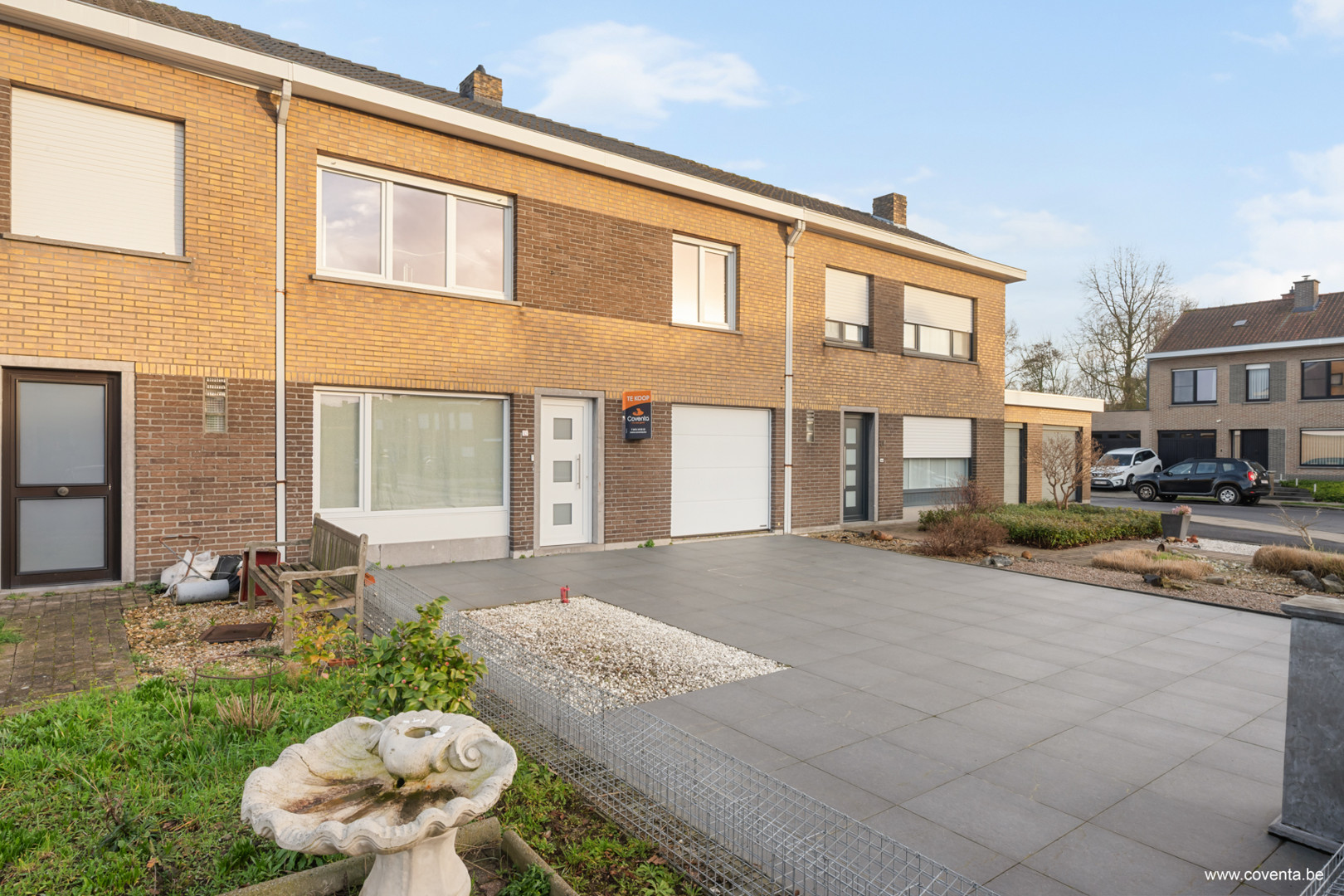 Rustig gelegen gezinswoning met garage en tuin in Izegem - foto 2