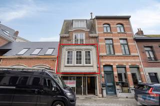 Authentiek 1 slaapkamer appartement met buitenruimte op unieke toplocatie te centrum Lier.Dit karaktervol en zeer lichtrijk appartement is gelegen...