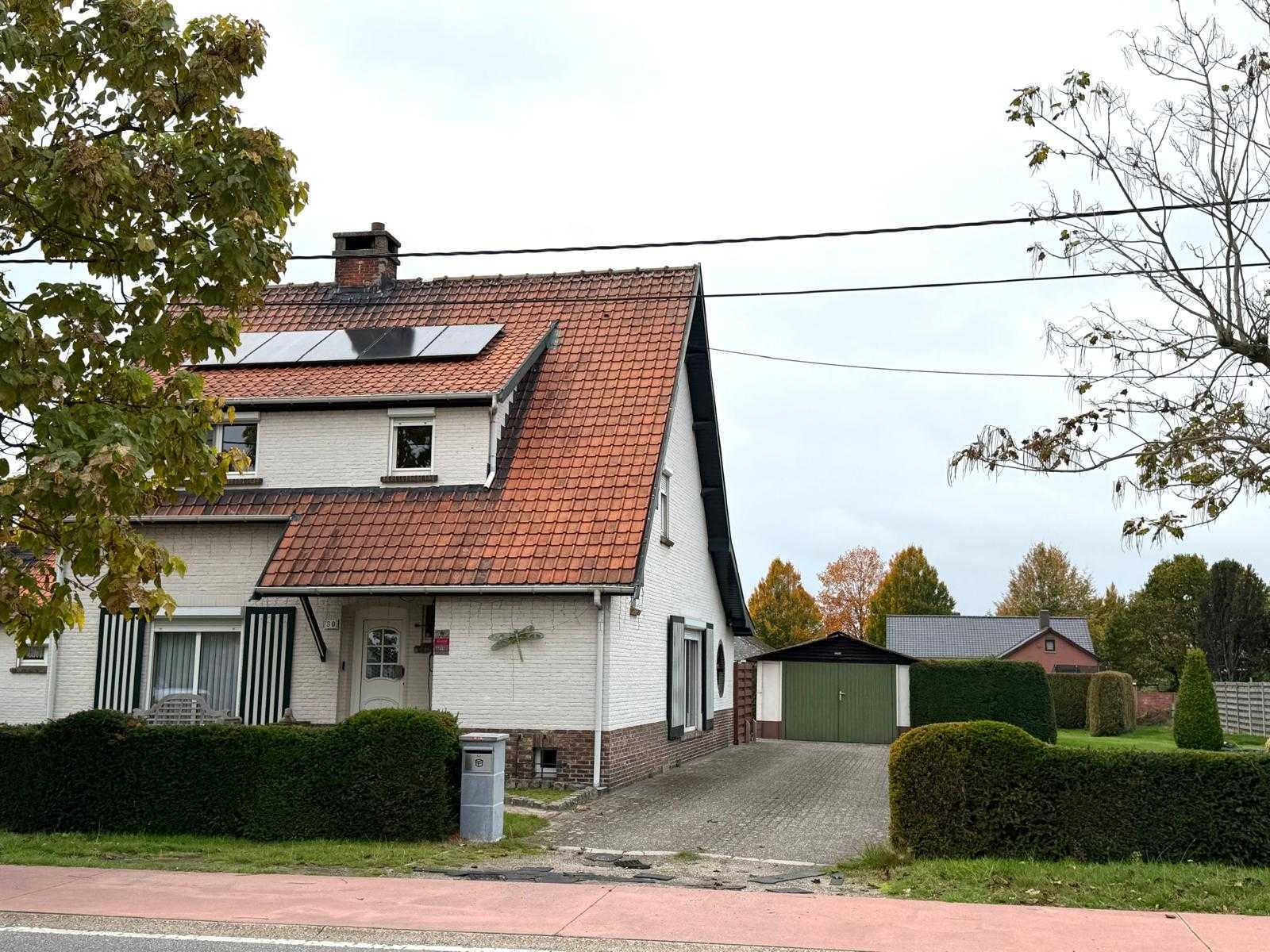 Karaktervolle woning met prachtige tuin op een perceel van 14a 18ca - foto 1