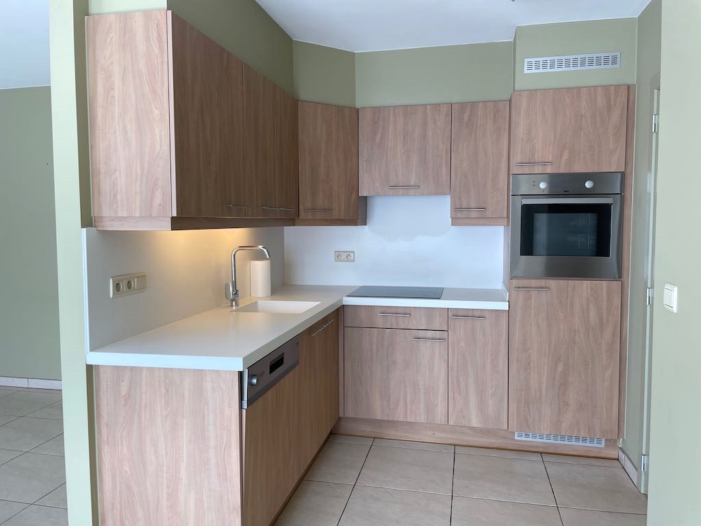 Zeer verzorgd appartement met inpandige autostaanplaats - foto 4
