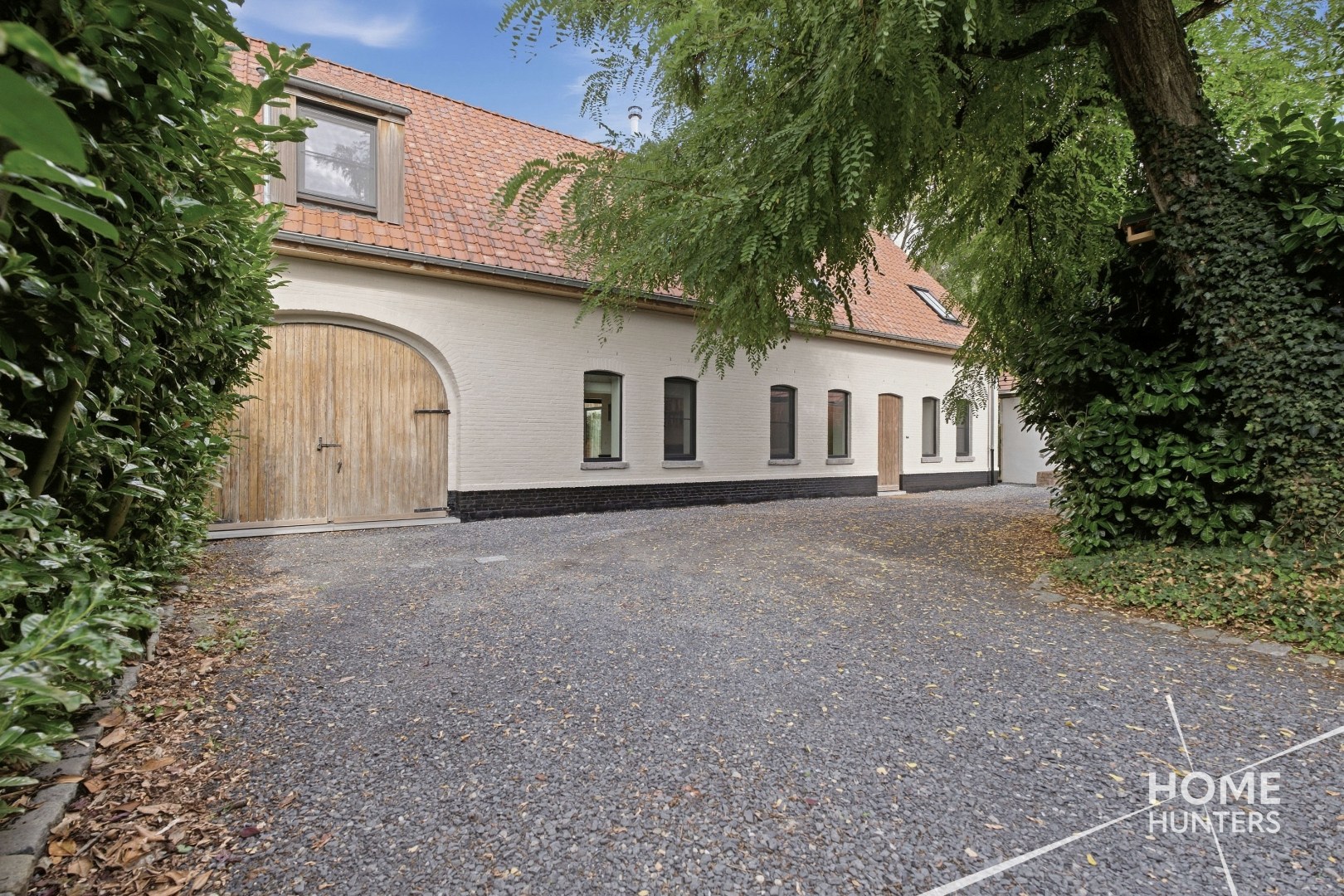 Karaktervolle landelijke woning,volledig vernieuwd en klaar voor de laatste persoonlijke afwerking - foto 1
