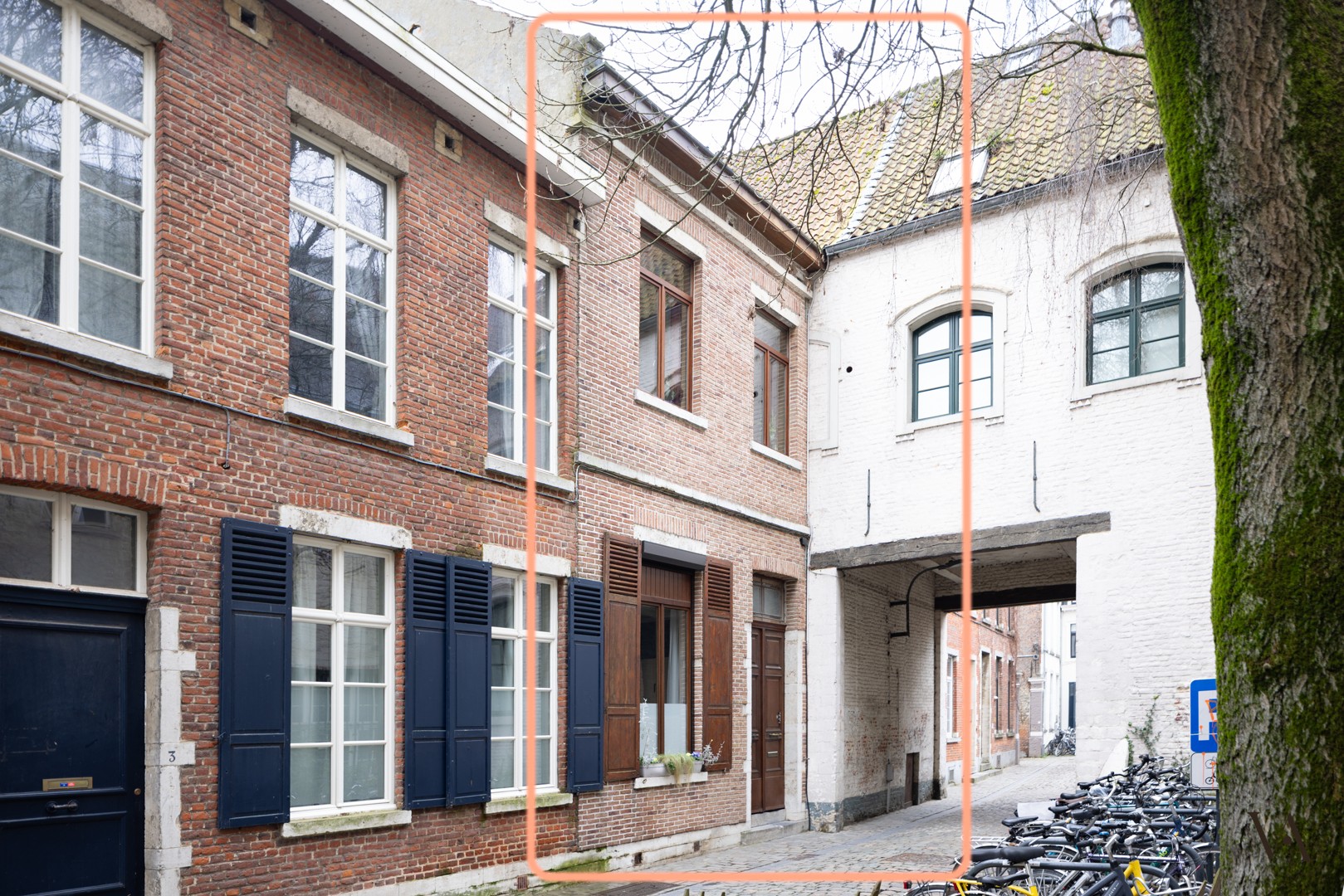 Karaktervol herenhuis met uitzonderlijk grote stadstuin in centrum Leuven - foto 2