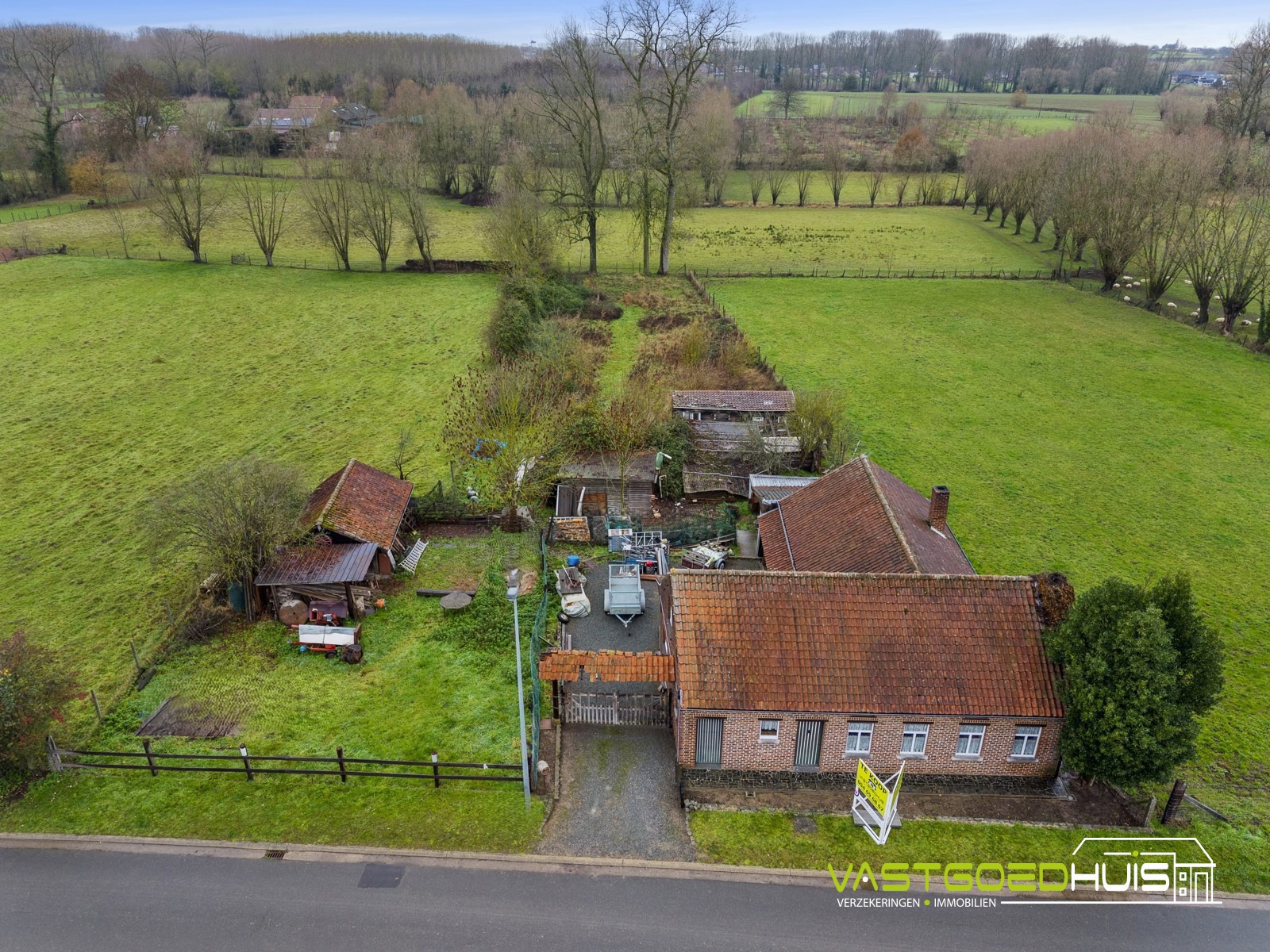 Charmante boerderij-hoeve te koop op een terrein van 22a85ca - foto 2