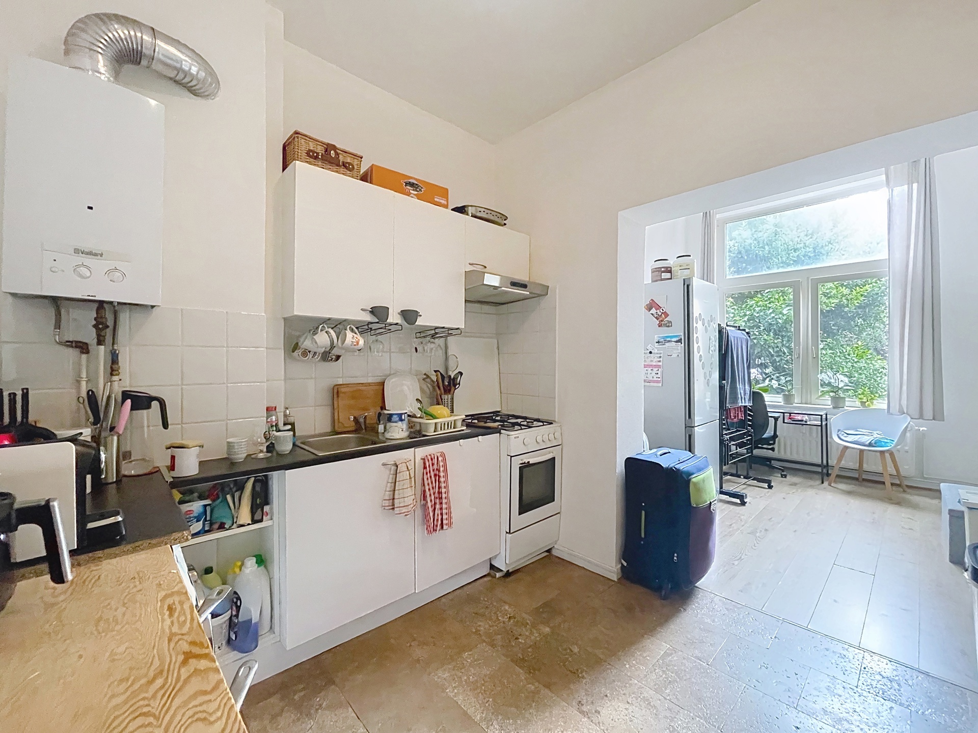 Mooie flat met 2 slaapkamers, dicht bij "Europese Commissie" - foto 4