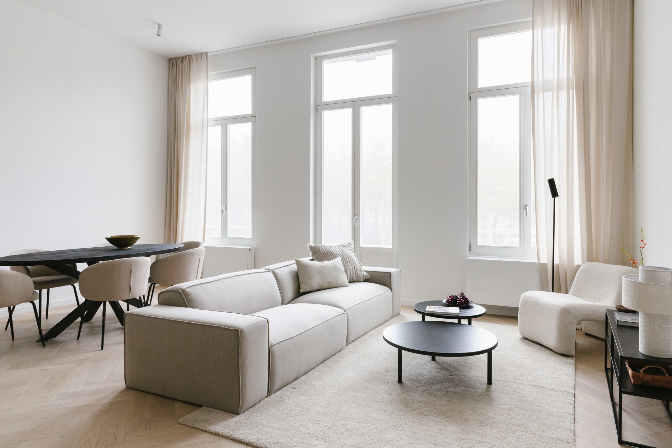 Licht en modern 2-slaapkamerappartement met terras  - foto 2