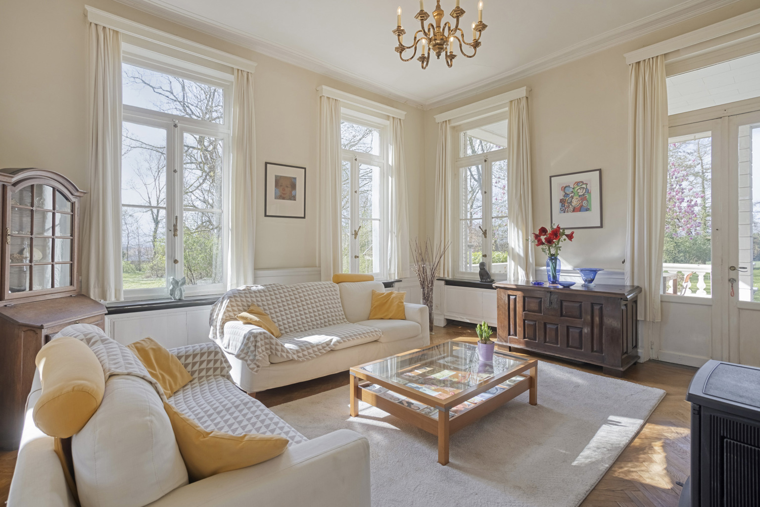 VILLA MET KOETSHUIS EN LANDGOED IN TIENEN - foto 2