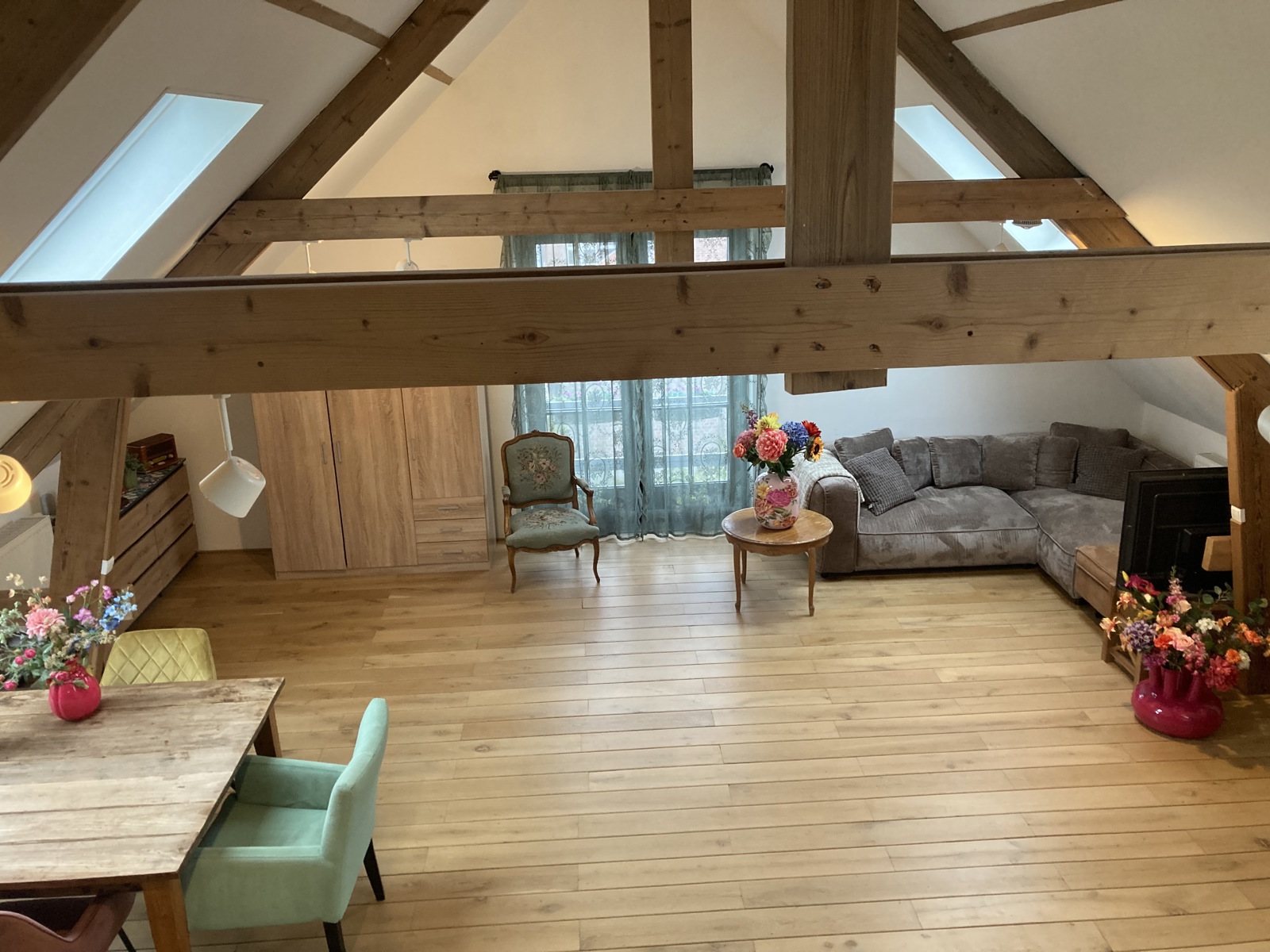 Commercial à louer à Stabroek - photo 3