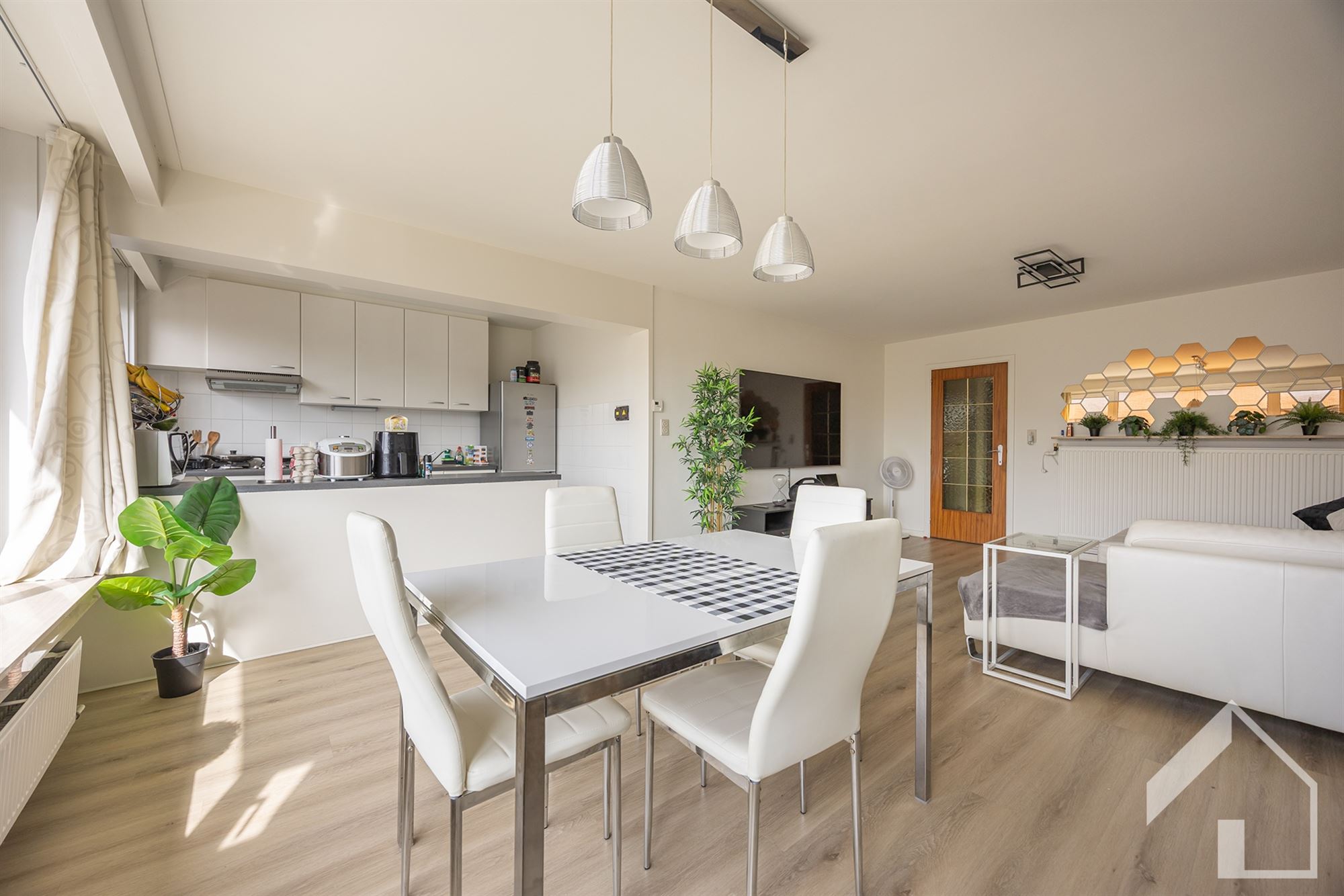 Appartement 2e verdieping + staanplaats - foto 4