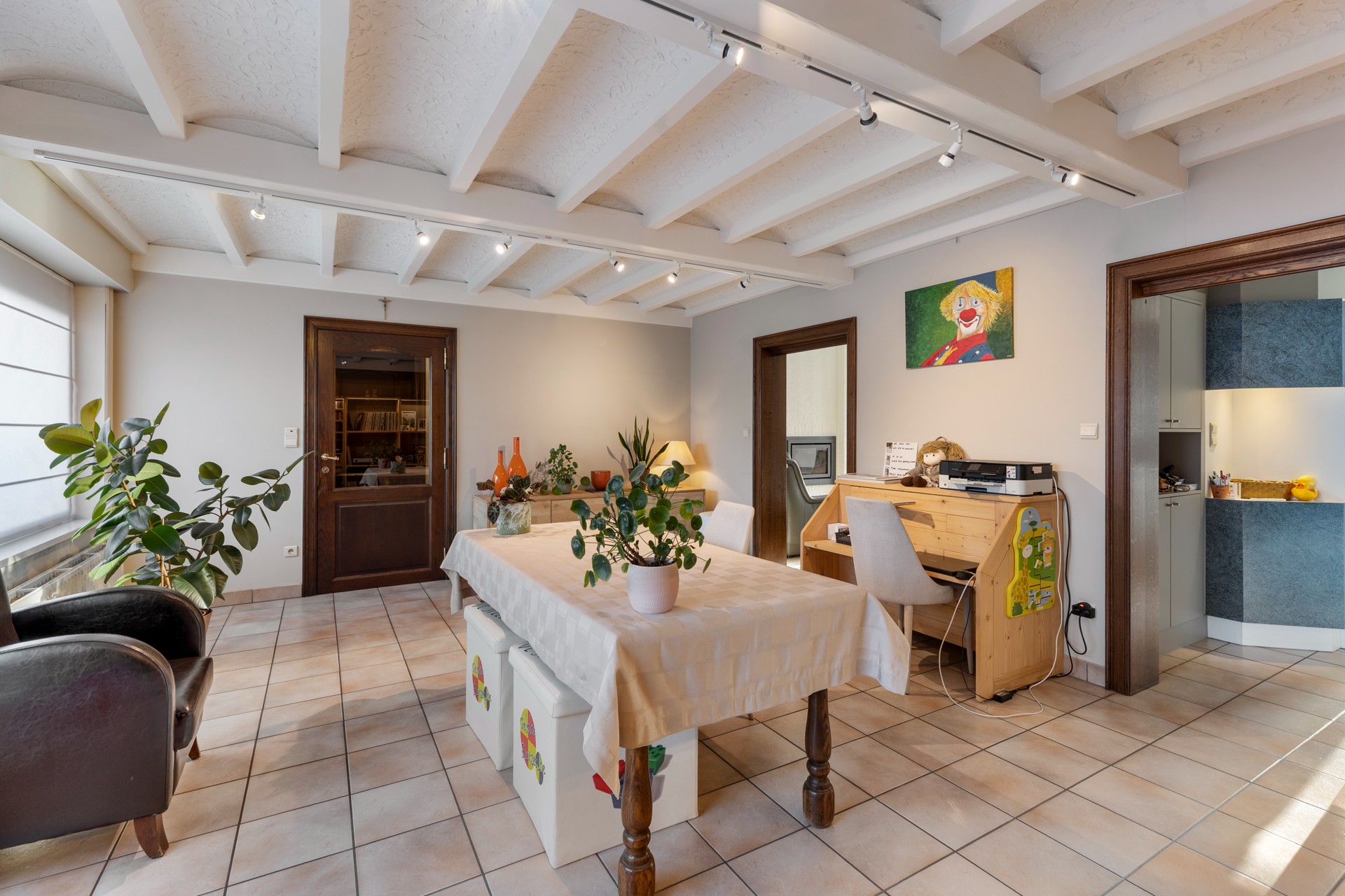 Ruime en energiezuinige gezinswoning in hartje Ledegem - foto 5