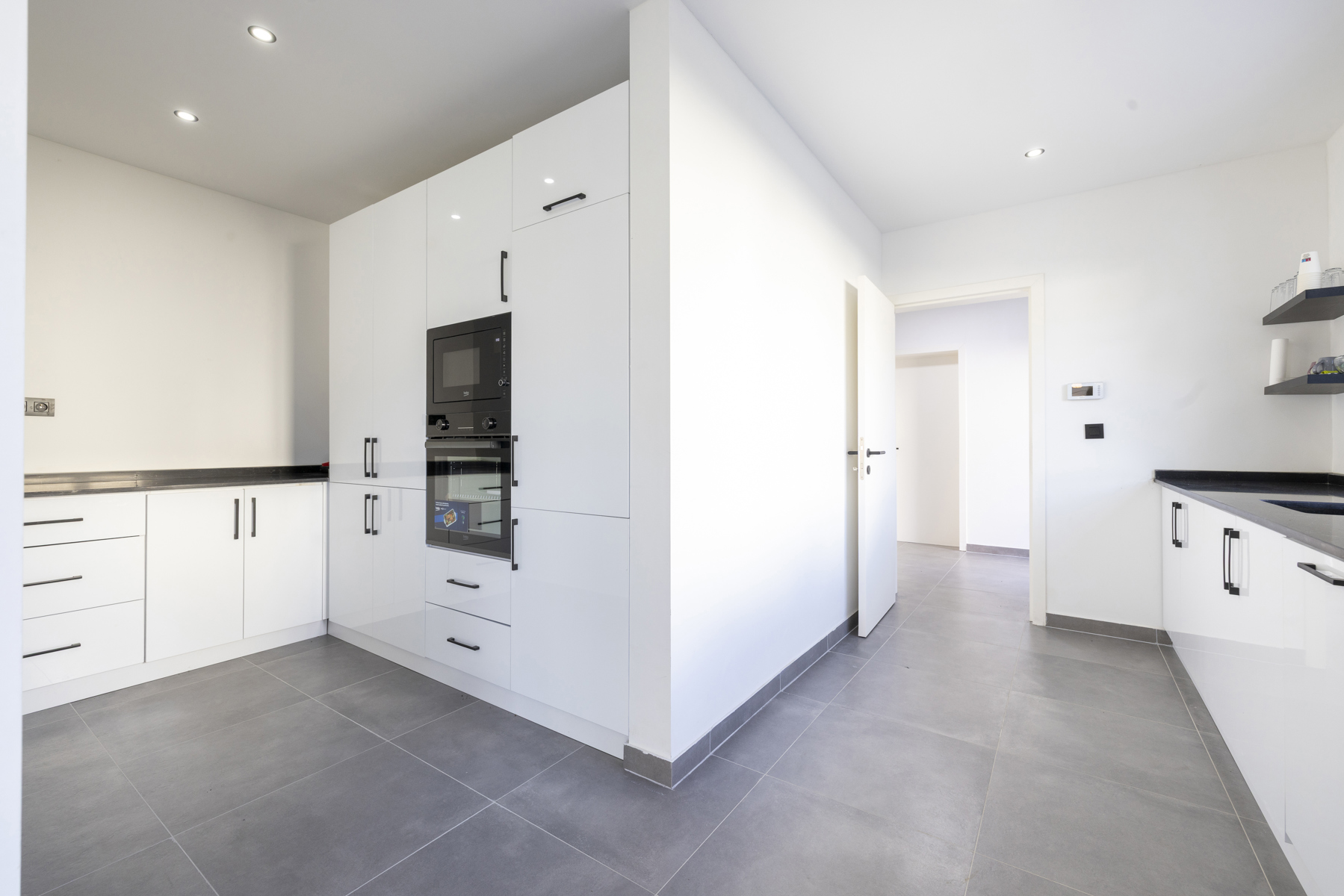 Prachtig vernieuwde woning met bijgebouw en tuin in Heusden - foto 4