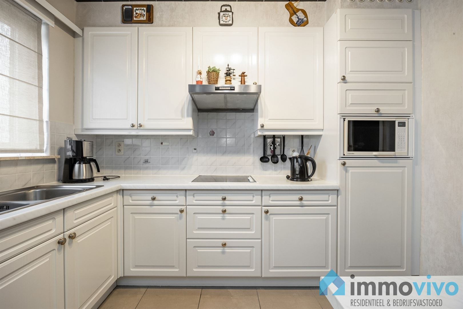 Ruim appartement met 2 slaapkamers en terras. - foto 5