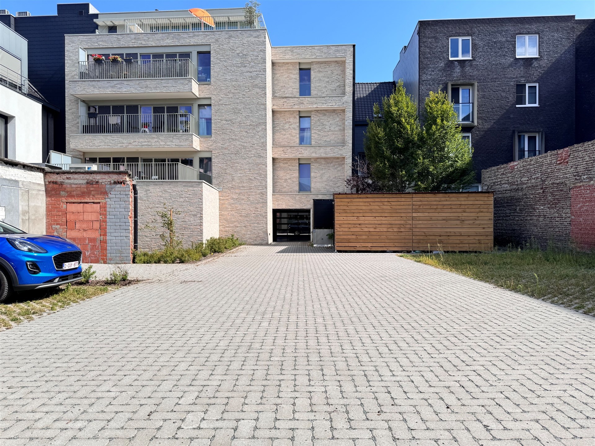 7 autostaanplaatsen op gewilde locatie in Wetteren - foto 2