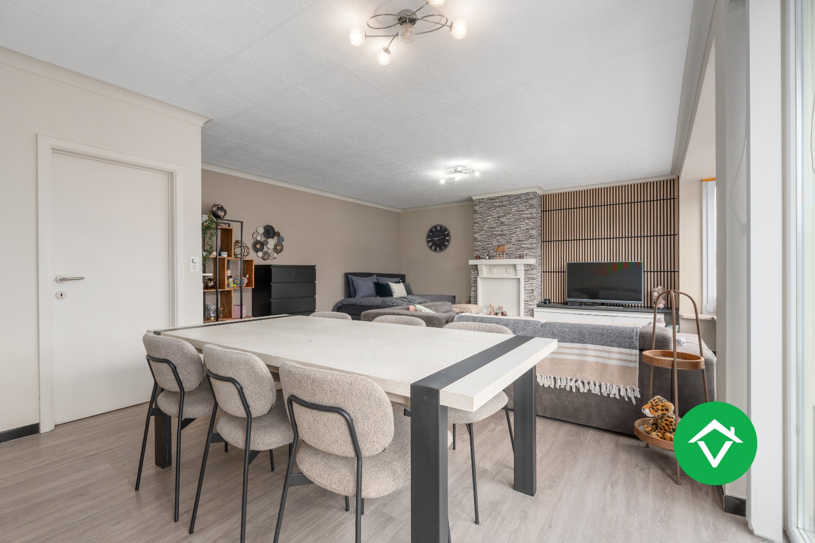Appartement met 2 slaapkamers en groot terras  in centrum Aartrijke - foto 4