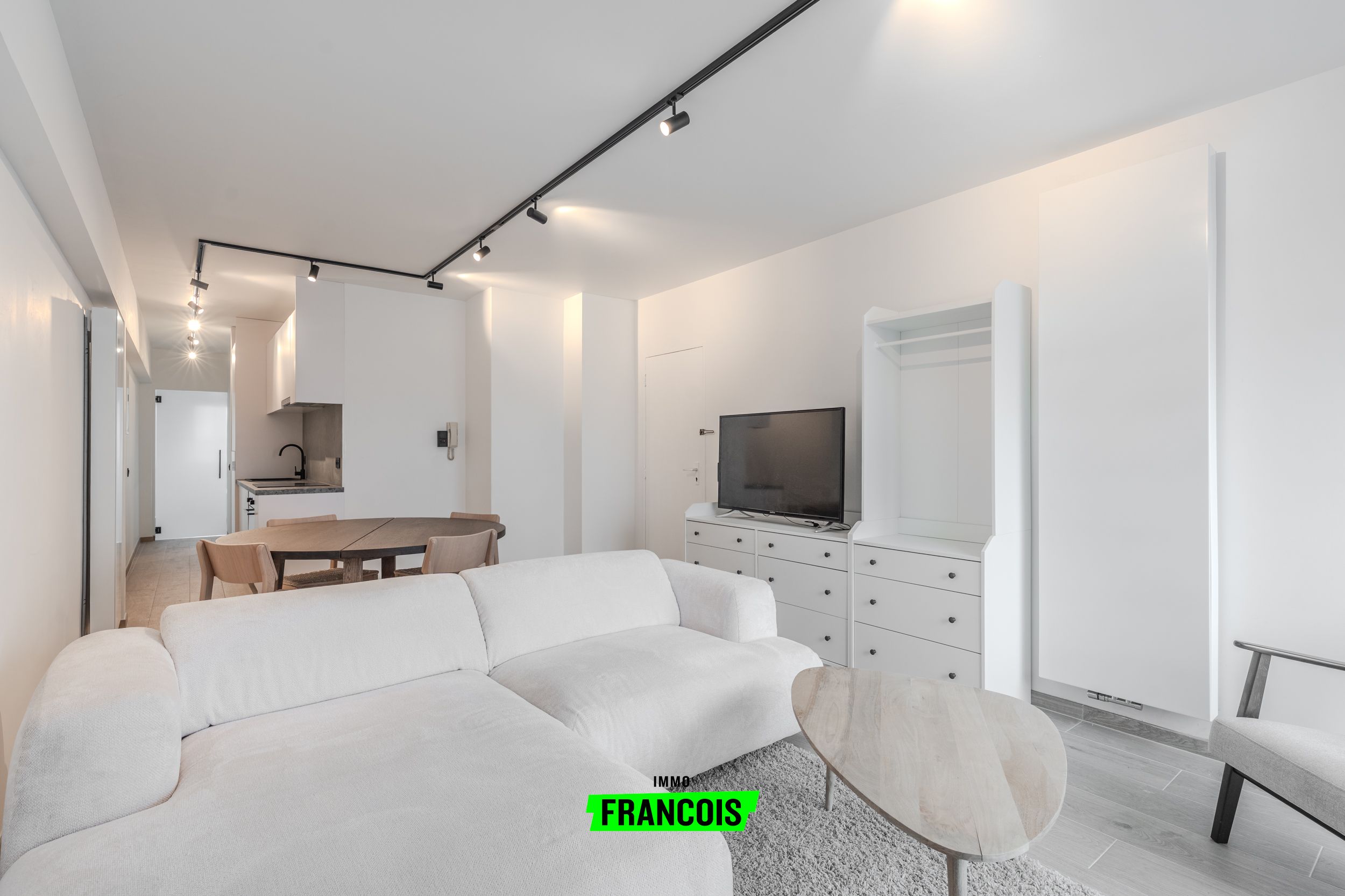 Volledig vernieuwd appartement (EPC B) met prachtig zicht op Visserskaai Oostende - foto 3