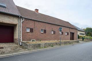 House for sale in Roosdaal